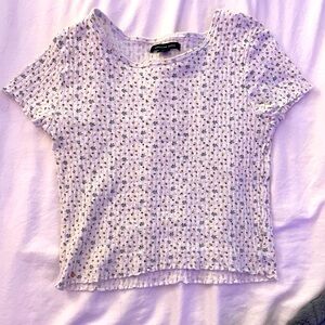 American Eagle crop top.